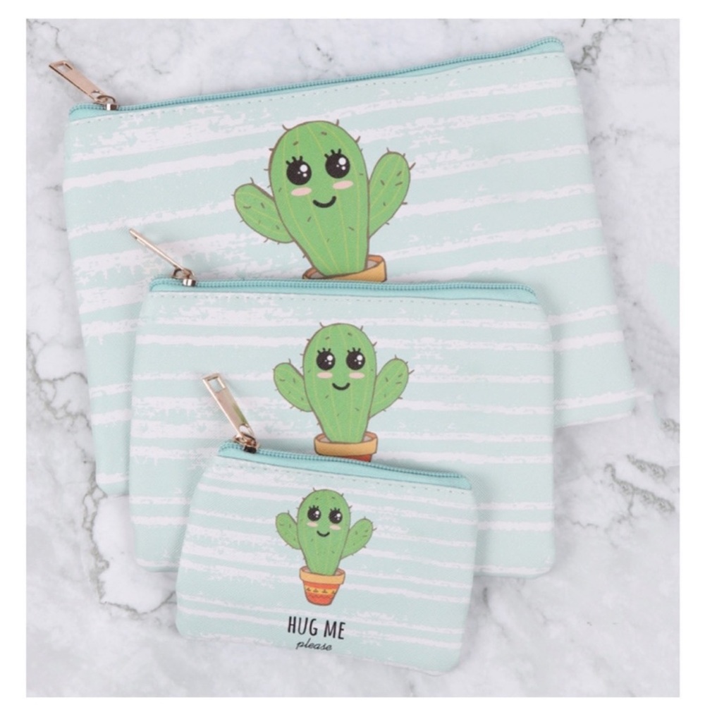 3 Piece “Hug Me Please” Bag Set - Picture 2 of 3